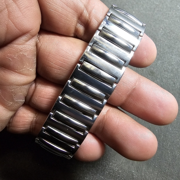 Invicta Special Edition 4230 Ladies Quartz Watch Silver Tone MOP Dial Working cr - Picture 10 of 12